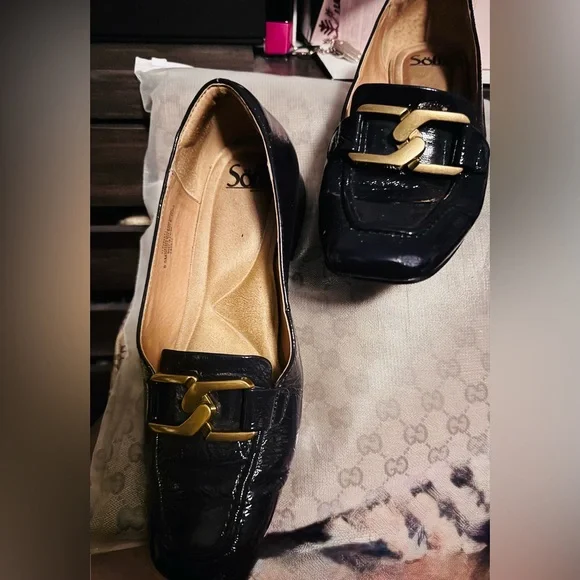 Sofft Navy Patent Leather Loafers with Gold Buckle - Picture 6 of 6